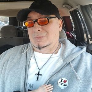 Meet your Posher, Gerard